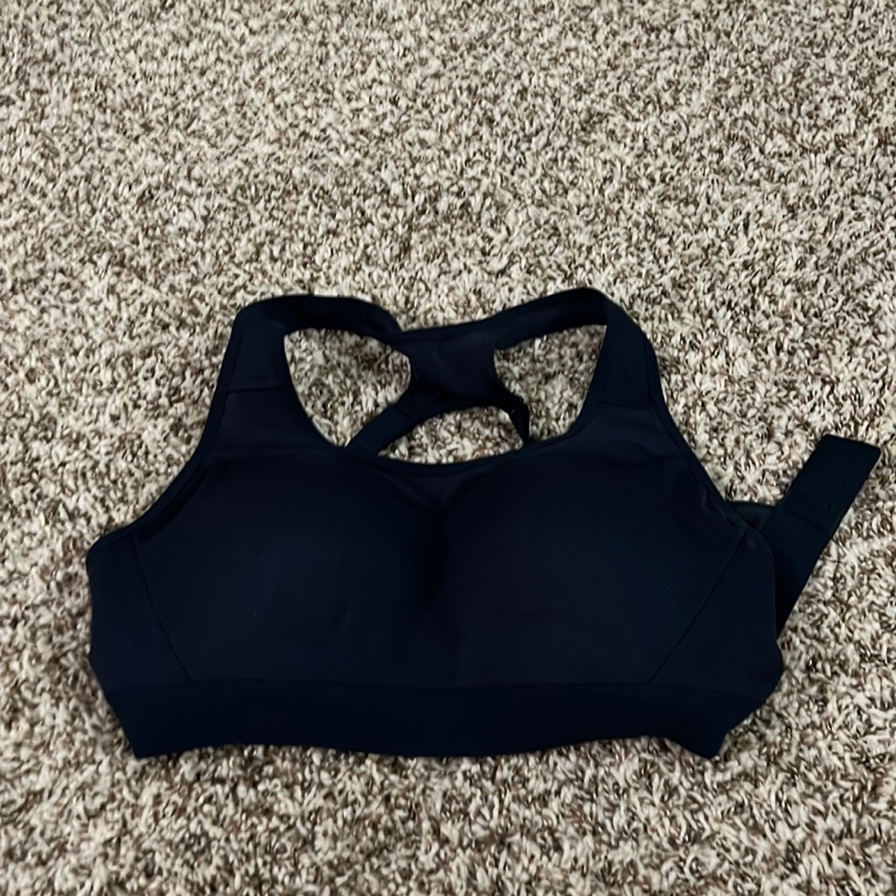Gym shark workout bra size M